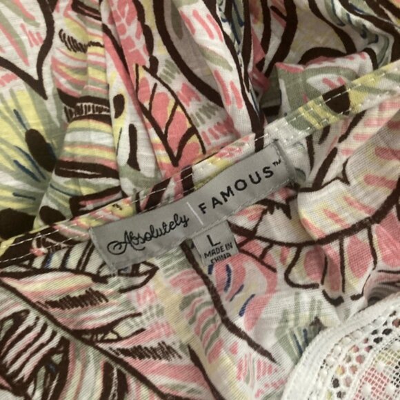 ❤️$15 BUNDLE SALE Absolutely Famous blouse - Picture 4 of 6